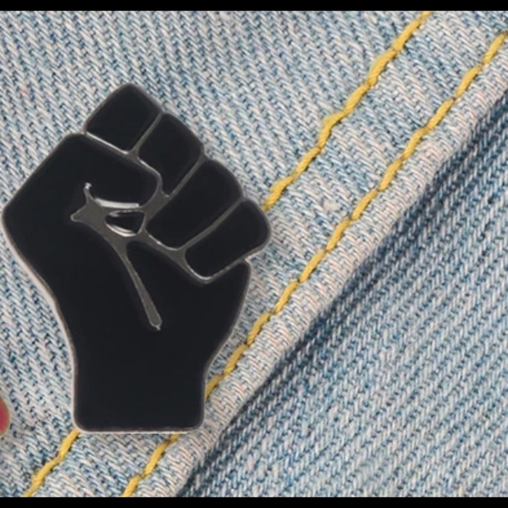 BLM - Black Lives Matter Handmade Enamel Pin - Picture 11 of 16